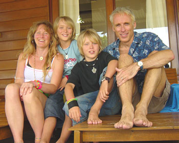 Home education & home schooling - reasons to home educate - Andrew Green and family, backpacking in Thailand 2006